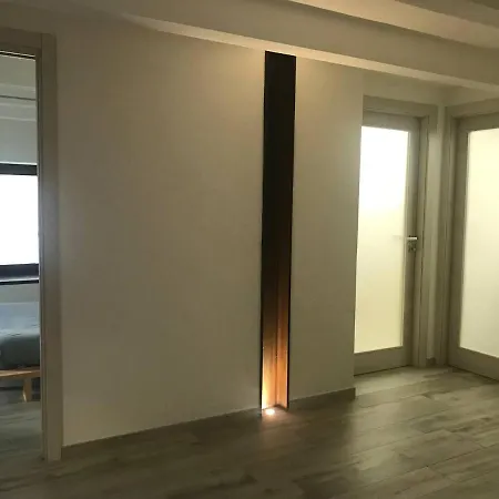 Bright Newly Renovated Apartment Apartmán